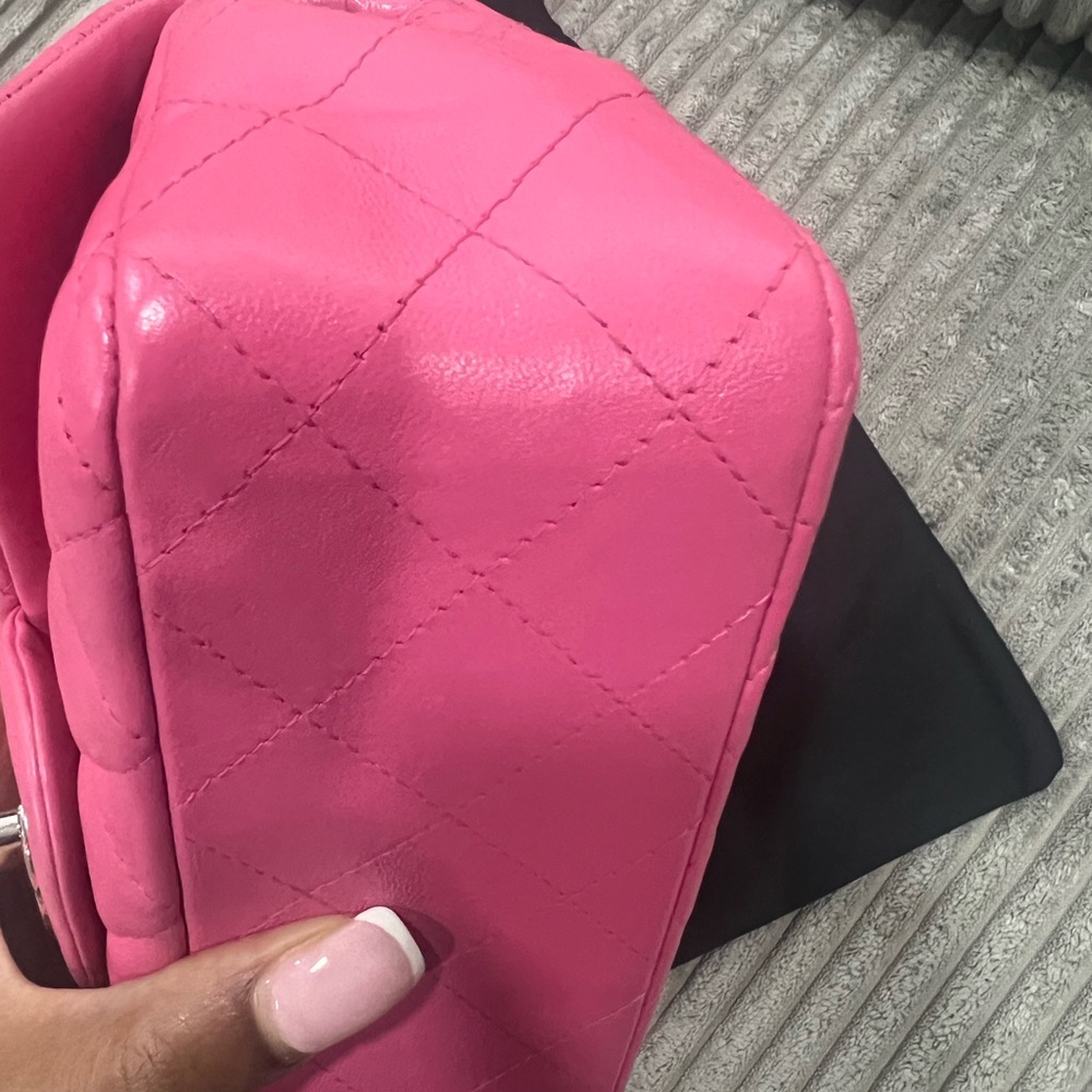 CHANEL Fuchsia Classic Mini Lambskin - Picture 6 of 16